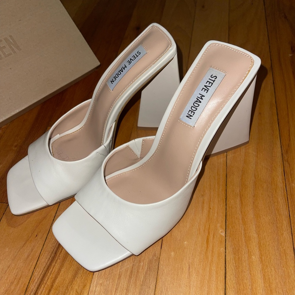 Bone color size 8.5 Steve Madden heels